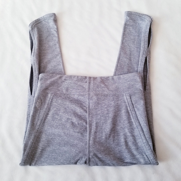 Free People Movement high rise 3/4 infinity leggings size M - Picture 3 of 9